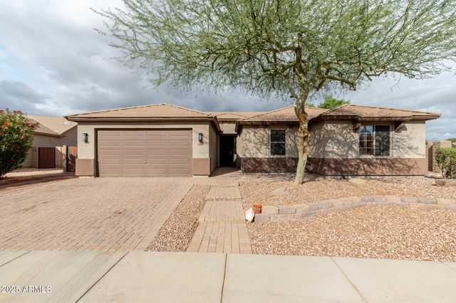 22810 W ASHLEIGH MARIE Drive, Buckeye, AZ 85326