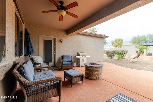 22810 W ASHLEIGH MARIE Drive, Buckeye, AZ 85326