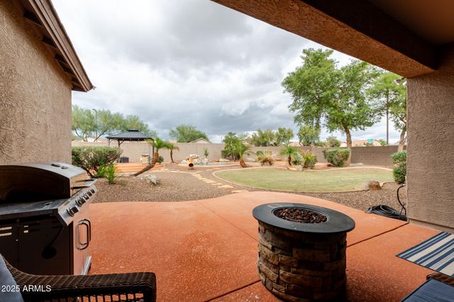 22810 W ASHLEIGH MARIE Drive, Buckeye, AZ 85326