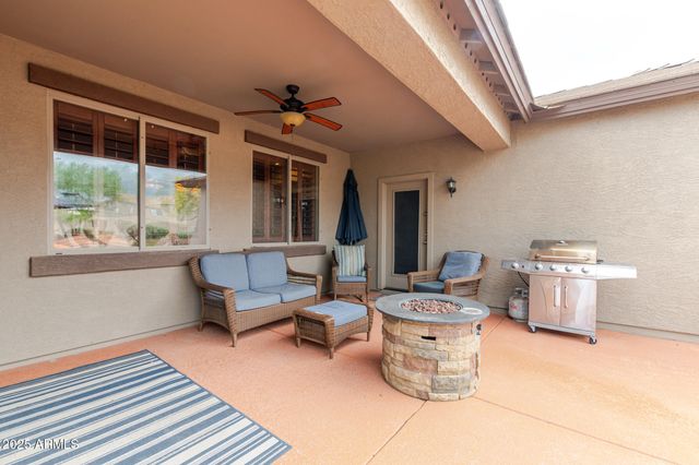 22810 W ASHLEIGH MARIE Drive, Buckeye, AZ 85326