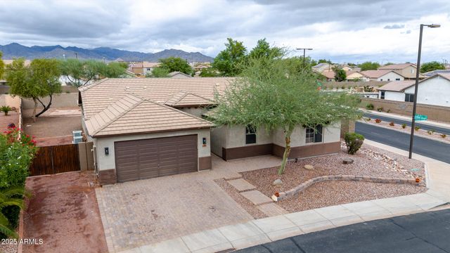 22810 W ASHLEIGH MARIE Drive, Buckeye, AZ 85326