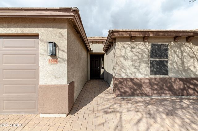 22810 W ASHLEIGH MARIE Drive, Buckeye, AZ 85326