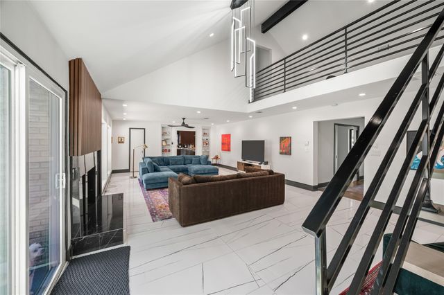 14919 Woodthorpe Lane, Houston, TX 77079