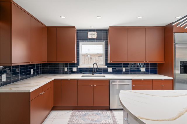 14919 Woodthorpe Lane, Houston, TX 77079