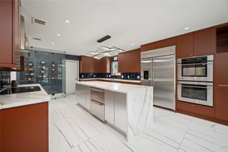 14919 Woodthorpe Lane, Houston, TX 77079