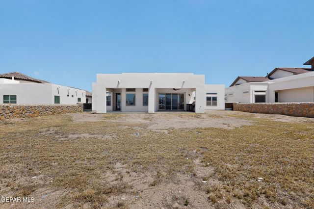 352 RIO DE JAZMIN Circle, El Paso, TX 79932