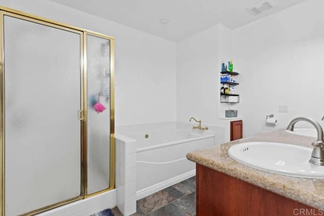 8948 Lakeview Road, Lakeside, CA 92040