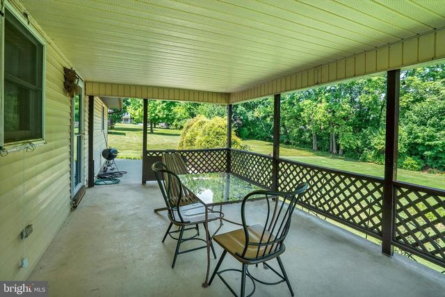 619 CALCO AVE, Sinking Spring, PA 19608