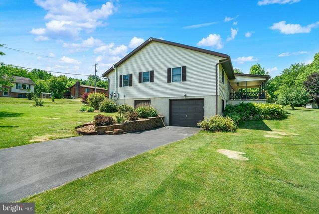 619 CALCO AVE, Sinking Spring, PA 19608