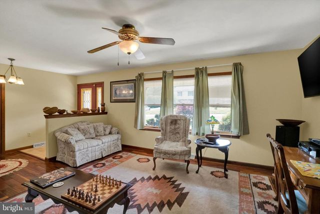 619 CALCO AVE, Sinking Spring, PA 19608
