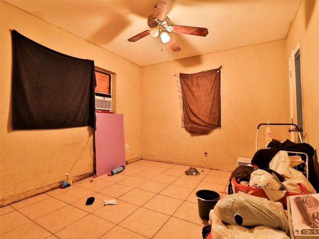 2540 SW 5th Street, Fort Lauderdale, FL 33312