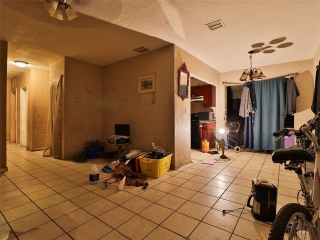 2540 SW 5th Street, Fort Lauderdale, FL 33312