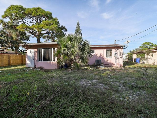 2540 SW 5th Street, Fort Lauderdale, FL 33312