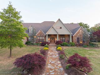 2 Laurel Glen, Fort Smith, AR 72903