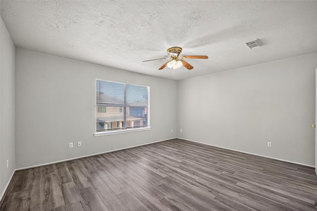 9711 Sutton Meadows Court, Houston, TX 77086