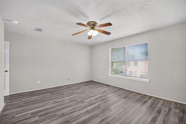 9711 Sutton Meadows Court, Houston, TX 77086