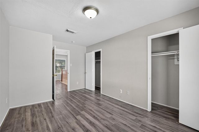 9711 Sutton Meadows Court, Houston, TX 77086