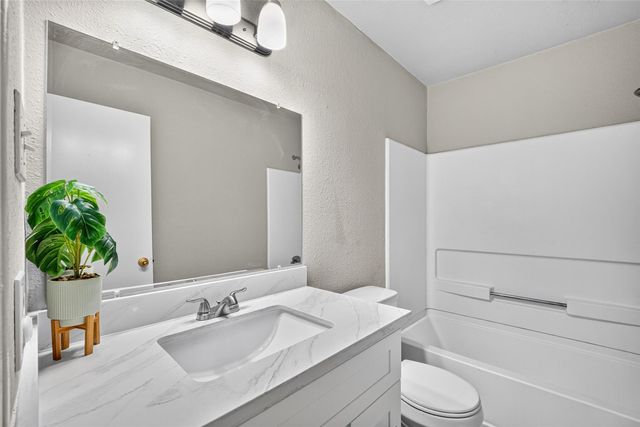 9711 Sutton Meadows Court, Houston, TX 77086