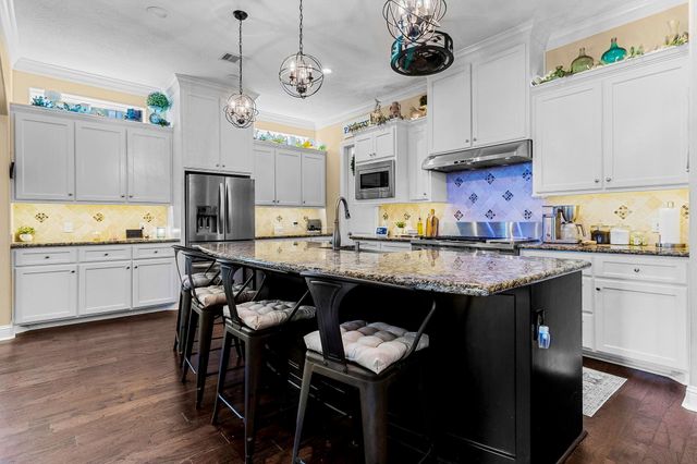265 Bridgelanding, Onalaska, TX 77360