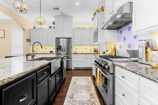 265 Bridgelanding, Onalaska, TX 77360
