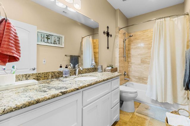 265 Bridgelanding, Onalaska, TX 77360