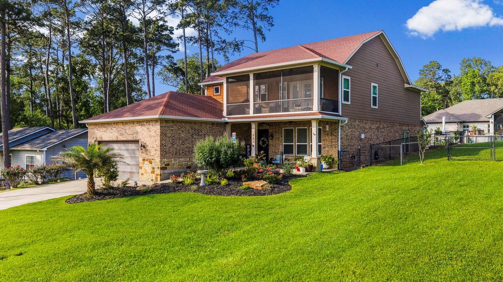 265 Bridgelanding, Onalaska, TX 77360