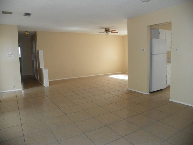 11408 Lexington Avenue NE, Albuquerque, NM 87112