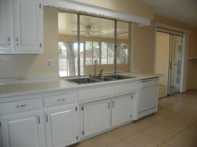 11408 Lexington Avenue NE, Albuquerque, NM 87112