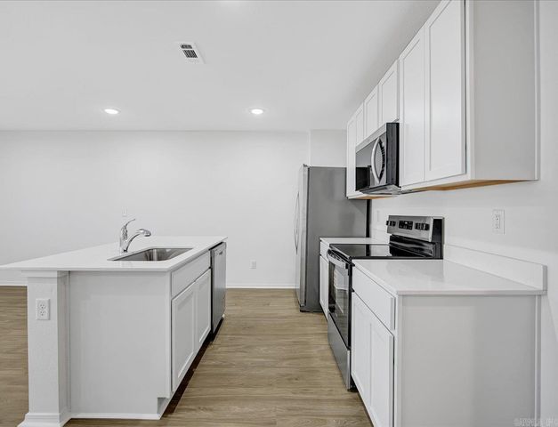 220 Bighorn Trail, Maumelle, AR 72113