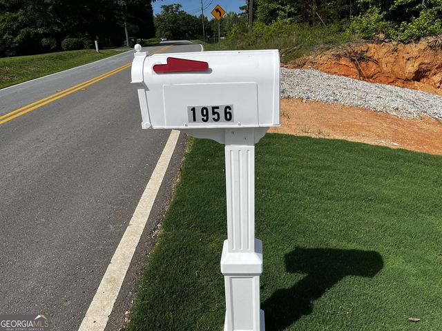 1956 Cochran Ridge Road, Hiram, GA 30141