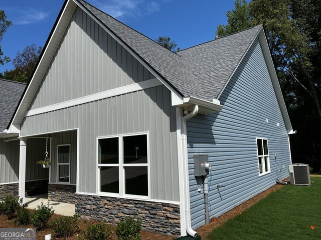 1956 Cochran Ridge Road, Hiram, GA 30141