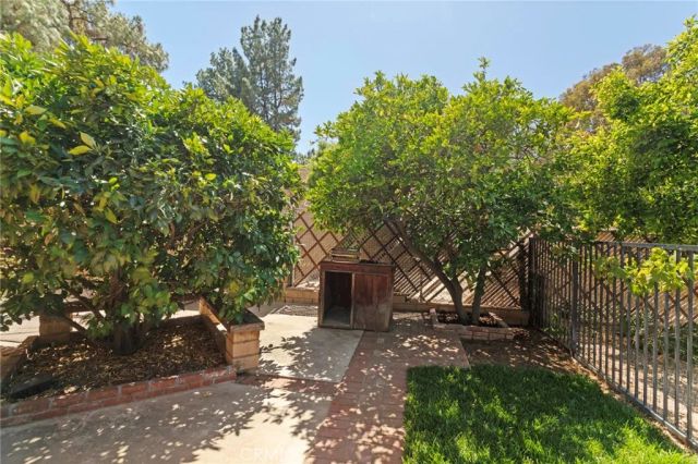 16520 Wagon Wheel Drive, Riverside, CA 92506