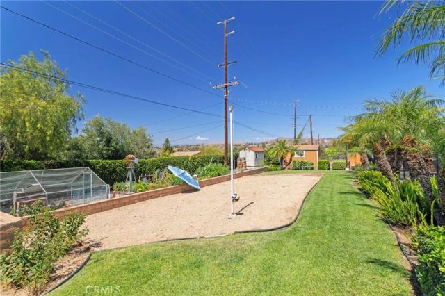 16520 Wagon Wheel Drive, Riverside, CA 92506