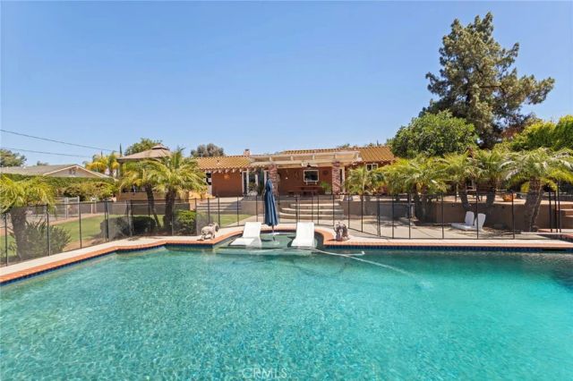 16520 Wagon Wheel Drive, Riverside, CA 92506