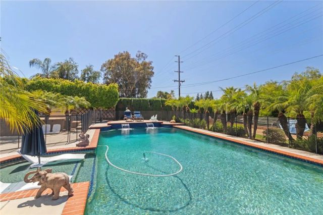 16520 Wagon Wheel Drive, Riverside, CA 92506