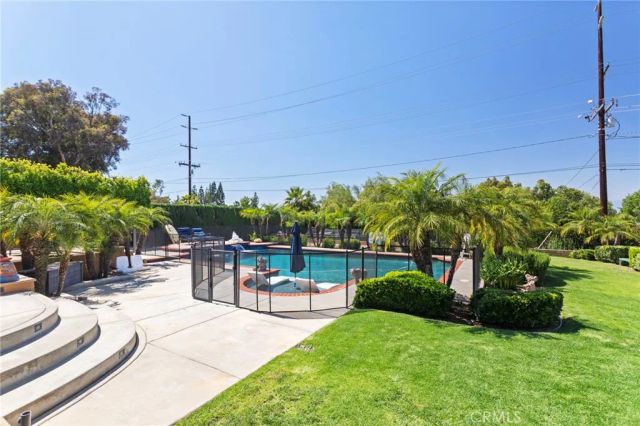 16520 Wagon Wheel Drive, Riverside, CA 92506