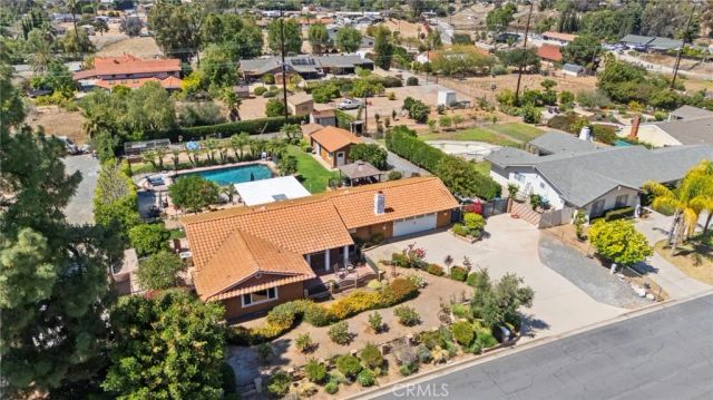 16520 Wagon Wheel Drive, Riverside, CA 92506
