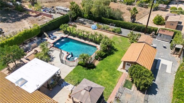 16520 Wagon Wheel Drive, Riverside, CA 92506