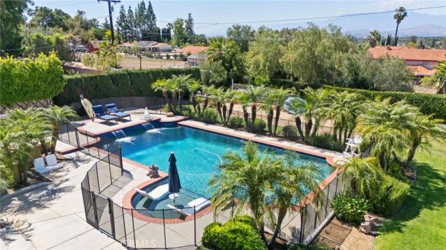 16520 Wagon Wheel Drive, Riverside, CA 92506
