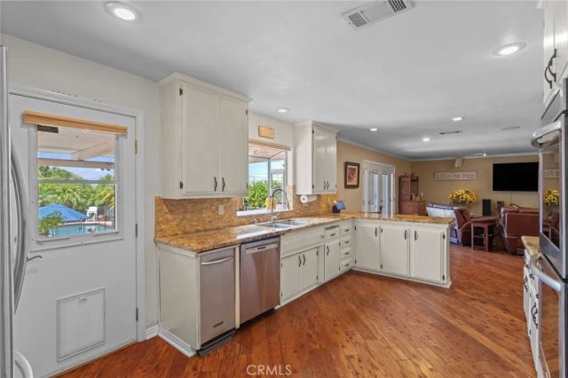 16520 Wagon Wheel Drive, Riverside, CA 92506