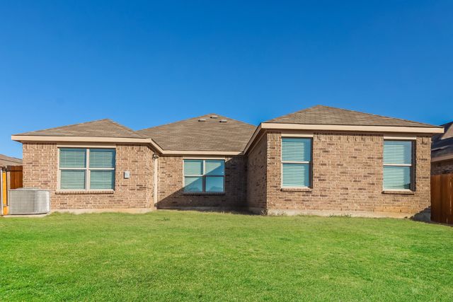 108 Magnolia Drive, Sanger, TX 76266