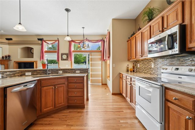 2595 Victoria Street, Marion, IA 52302