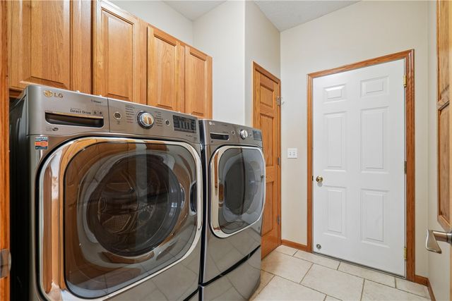 2595 Victoria Street, Marion, IA 52302