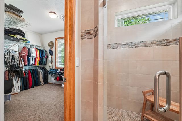 2595 Victoria Street, Marion, IA 52302