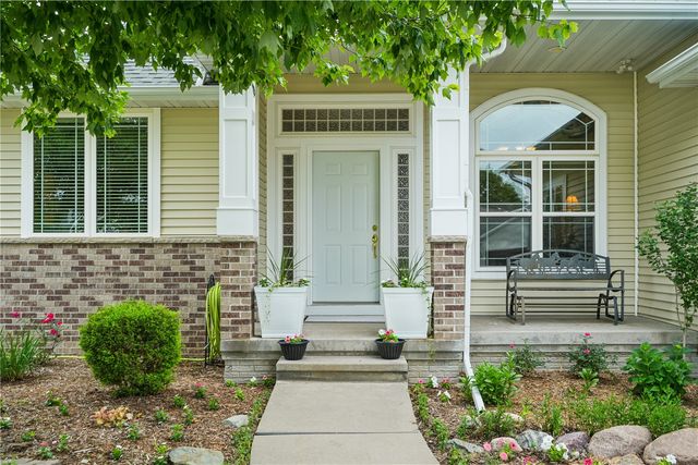 2595 Victoria Street, Marion, IA 52302