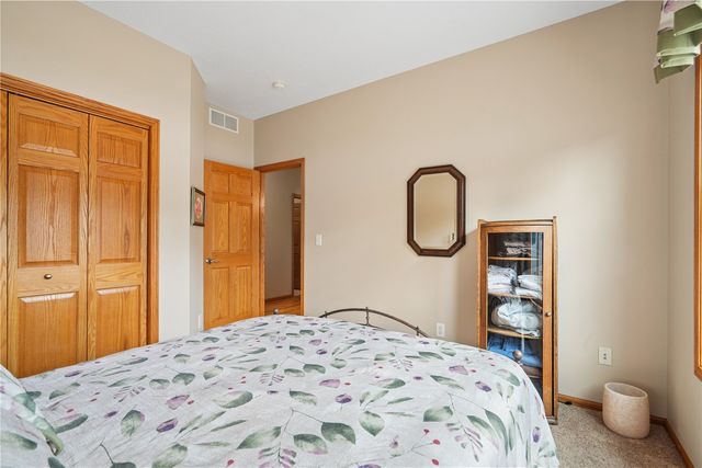 2595 Victoria Street, Marion, IA 52302