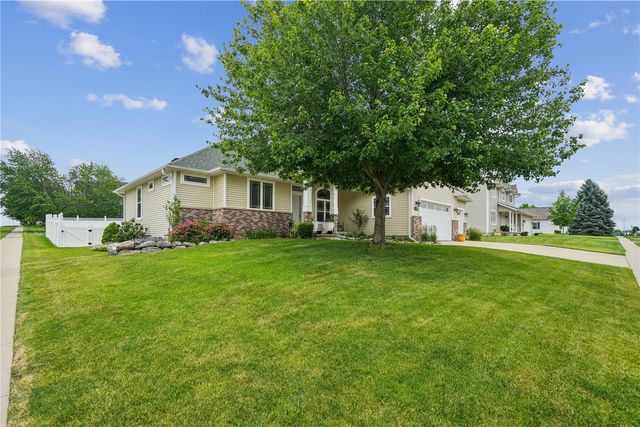 2595 Victoria Street, Marion, IA 52302