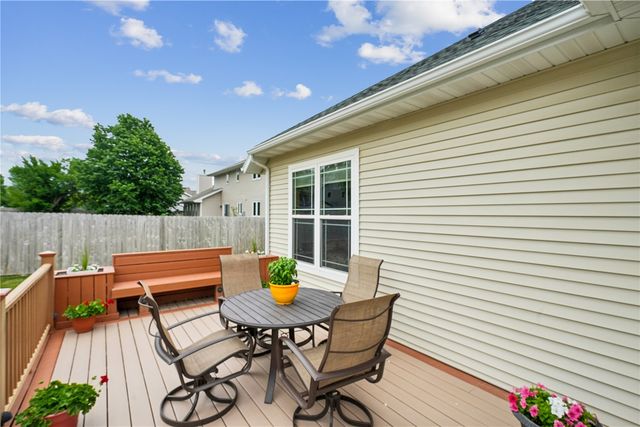 2595 Victoria Street, Marion, IA 52302