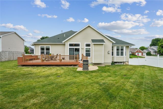 2595 Victoria Street, Marion, IA 52302