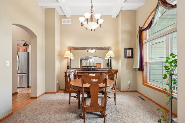 2595 Victoria Street, Marion, IA 52302